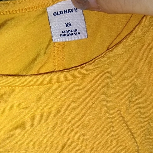 Yellow dress - Picture 2 of 2